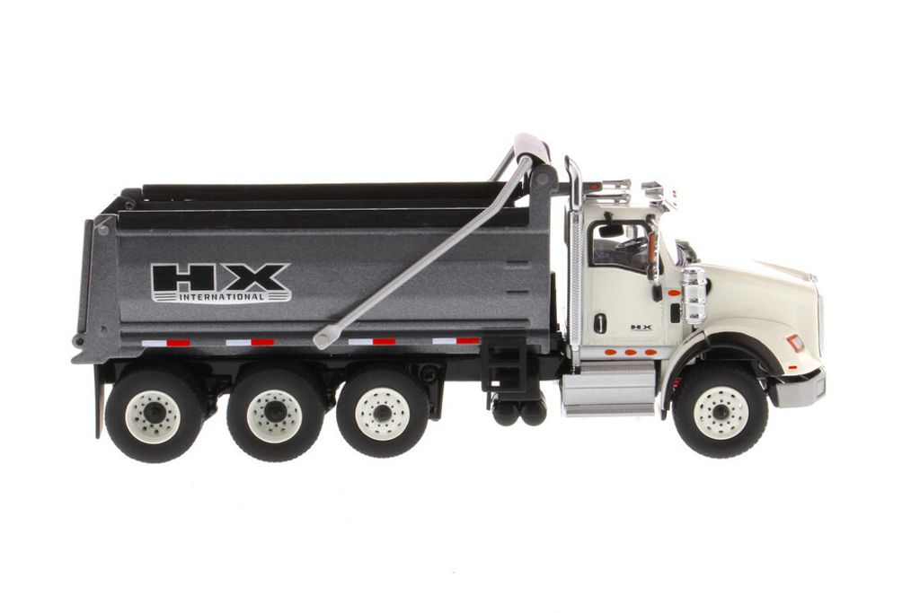 71013-DMA-International-HX620-SBFA-Dump-Truck-150-7__47777