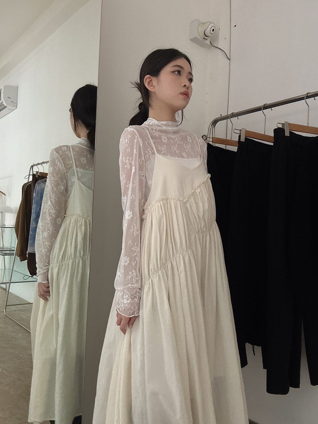 1C8A63C6-E8A7-43F6-BFC0-5245A05F3EC2