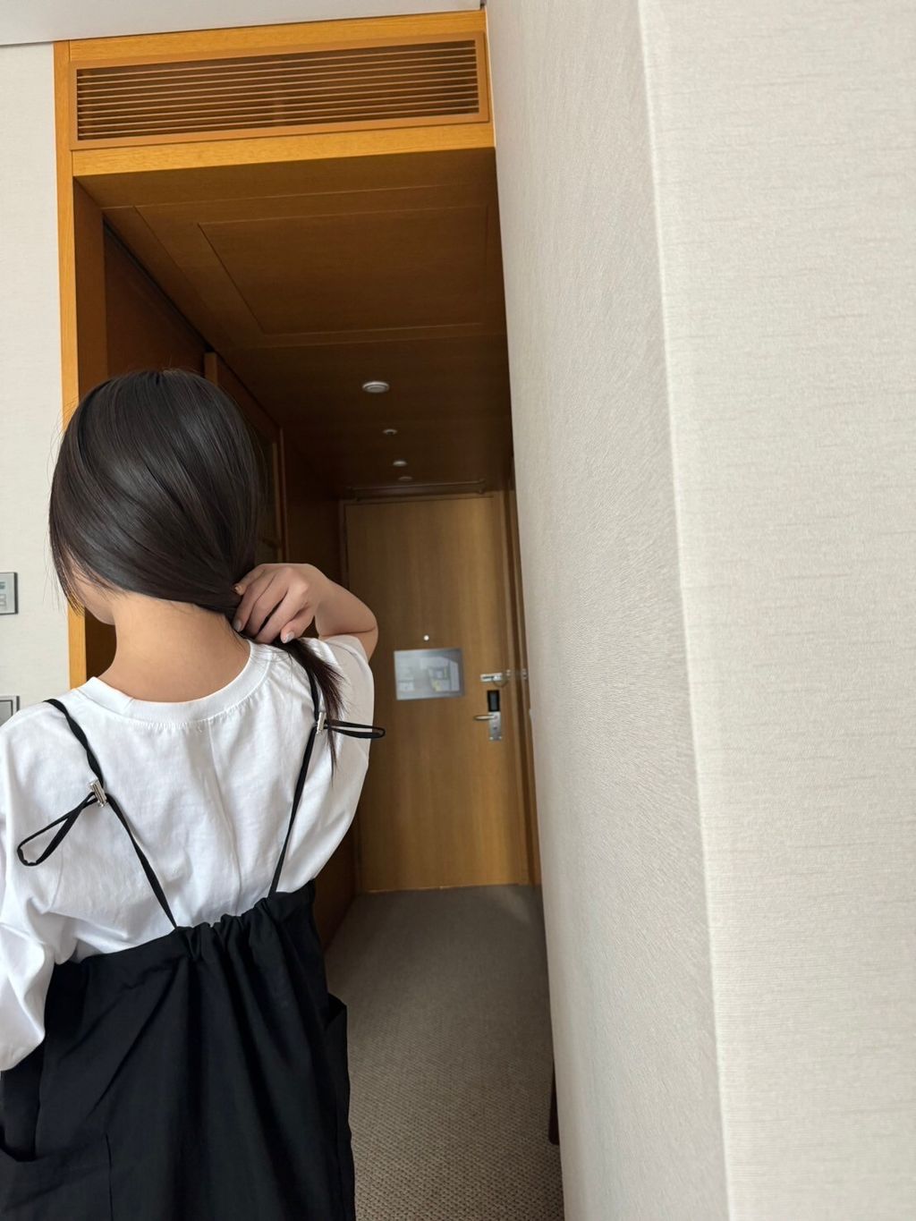 6B6B72B8-A439-42E4-9D03-76B998A499EA