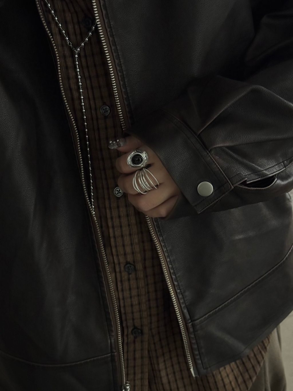 image_D9DDE75F-1B39-4A05-B414-55C091DE870D_1764420681