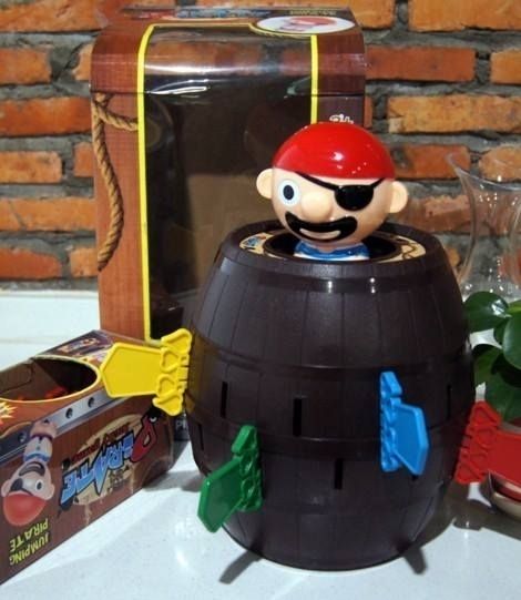 8718