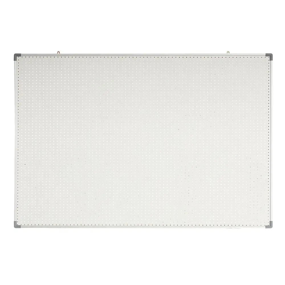R3-01-09-Peg-Board-02