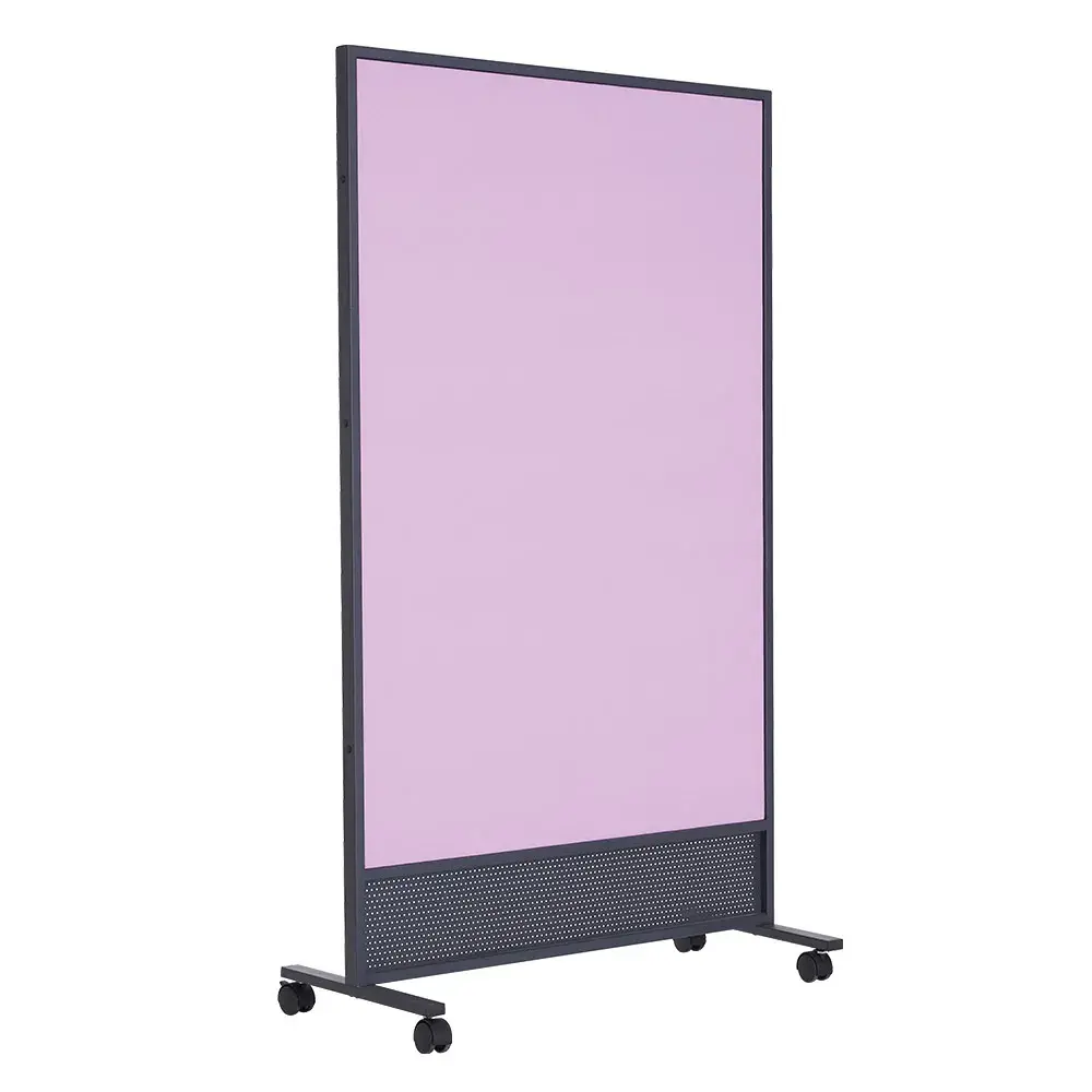 R3-02-06-Plus-Display-Panel-01