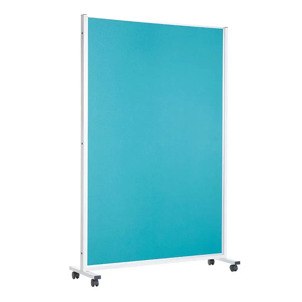 R3-02-05-Borneo-Display-Panel-01