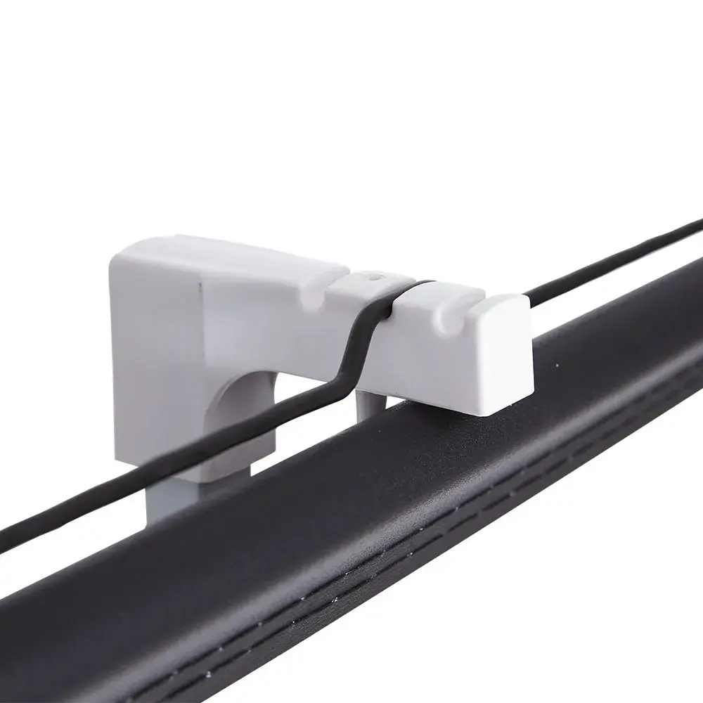 R4-02-07-Tripod-Screen-04