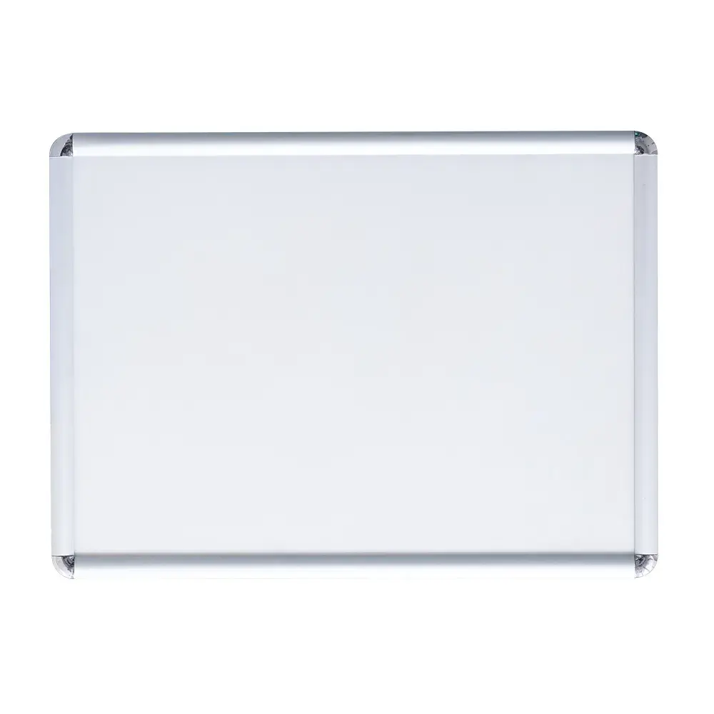 R5-01-03-Clip-On-Poster-Frame-02