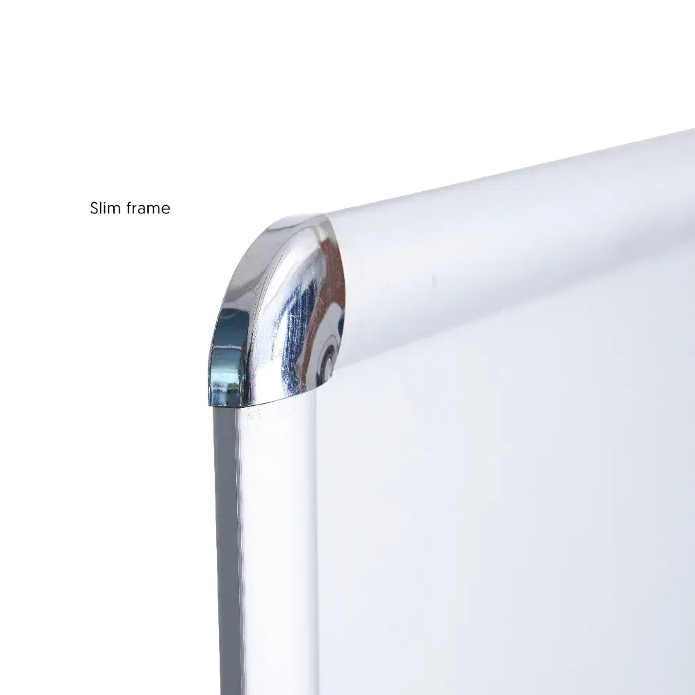 R5-01-03-Clip-On-Poster-Frame-04