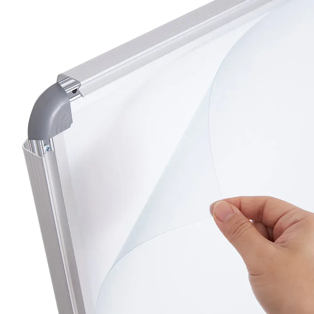 R5-01-03-Clip-On-Poster-Frame-05