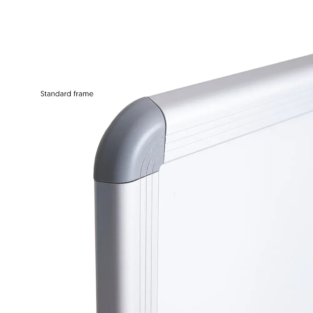 R5-01-03-Clip-On-Poster-Frame-03