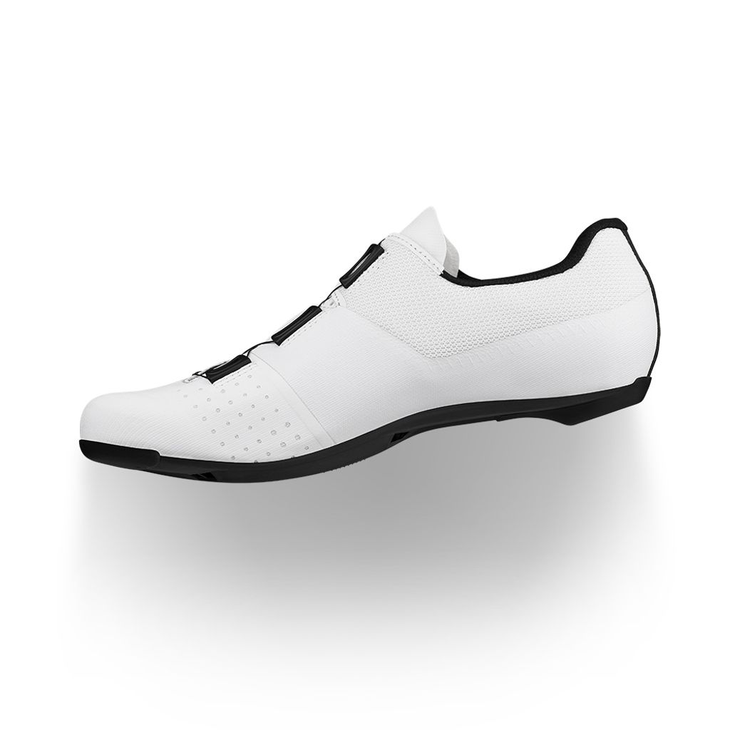 tempo-overcurve-r4-white-black-4-fizik-bike-packing-road-shoes_1_23