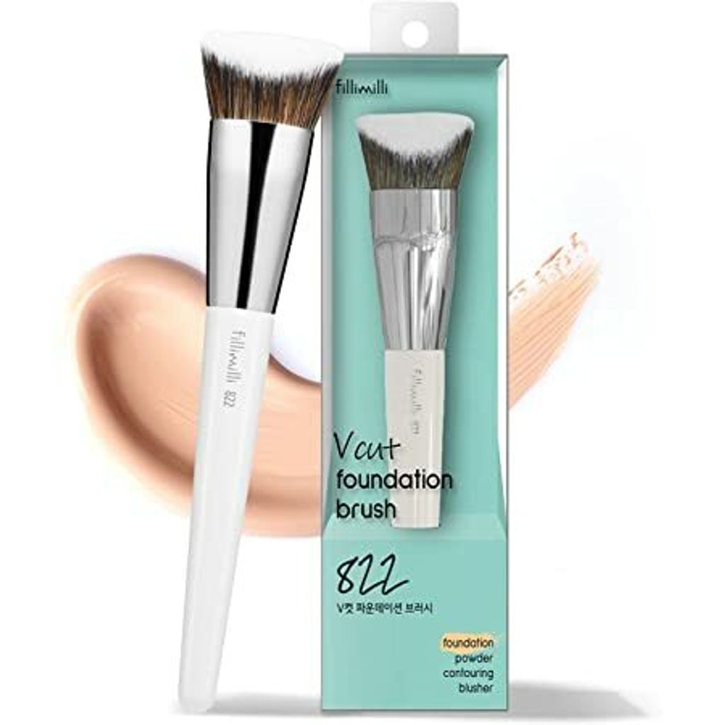 V cut foundation brush 822