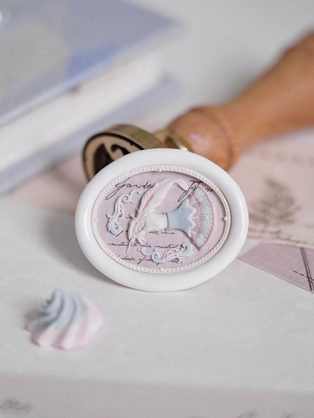 AEFA3663-2E9A-4CFB-8883-614591CDDD0A