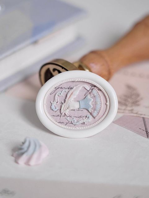 AEFA3663-2E9A-4CFB-8883-614591CDDD0A