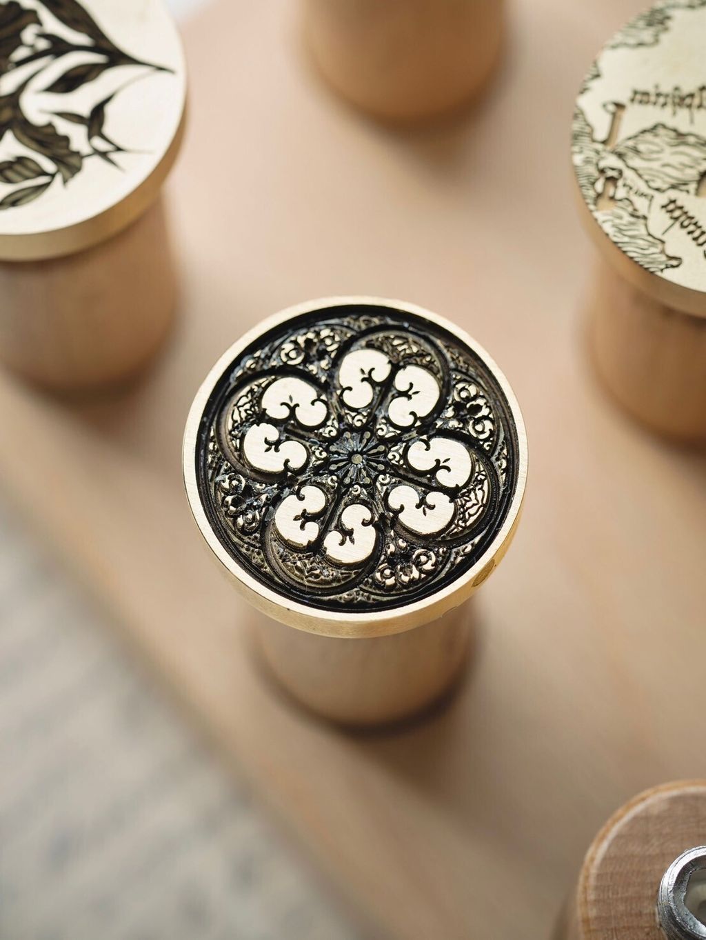 LINE_ALBUM_金菠菜-教廷之眼_240907_1