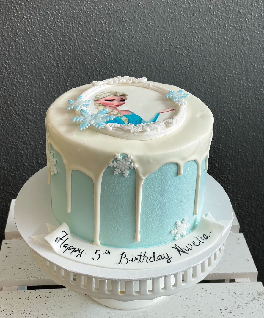 Frozen Elsa Inspired Drip Cake