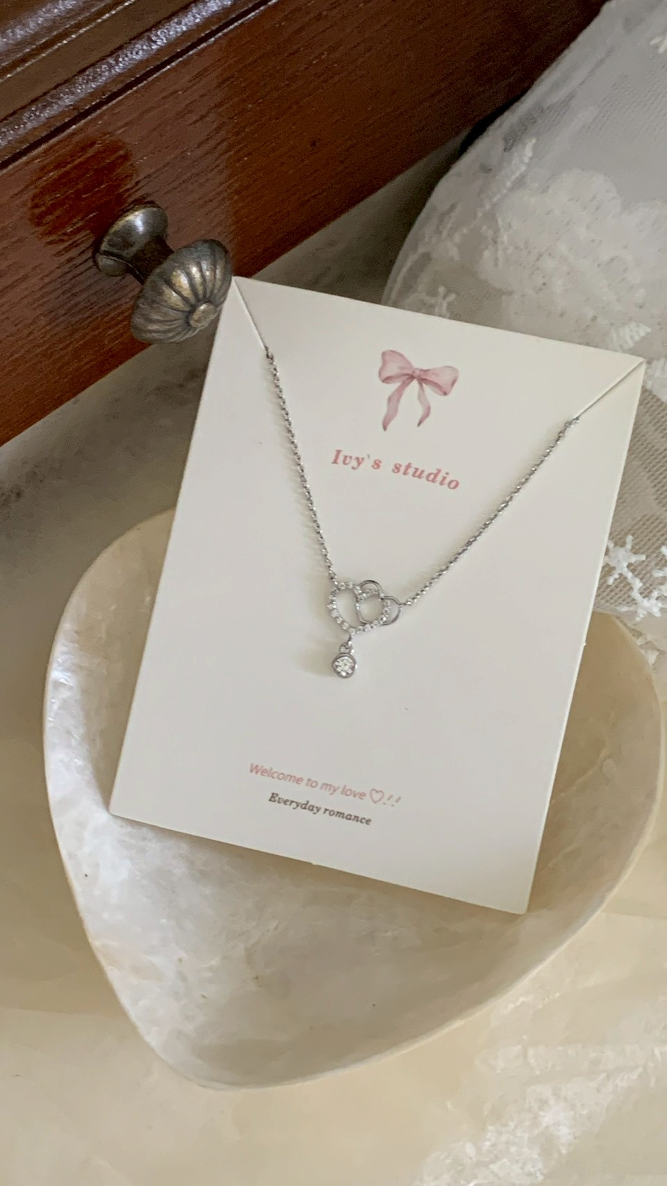 LINE_ALBUM_202639_260309_48