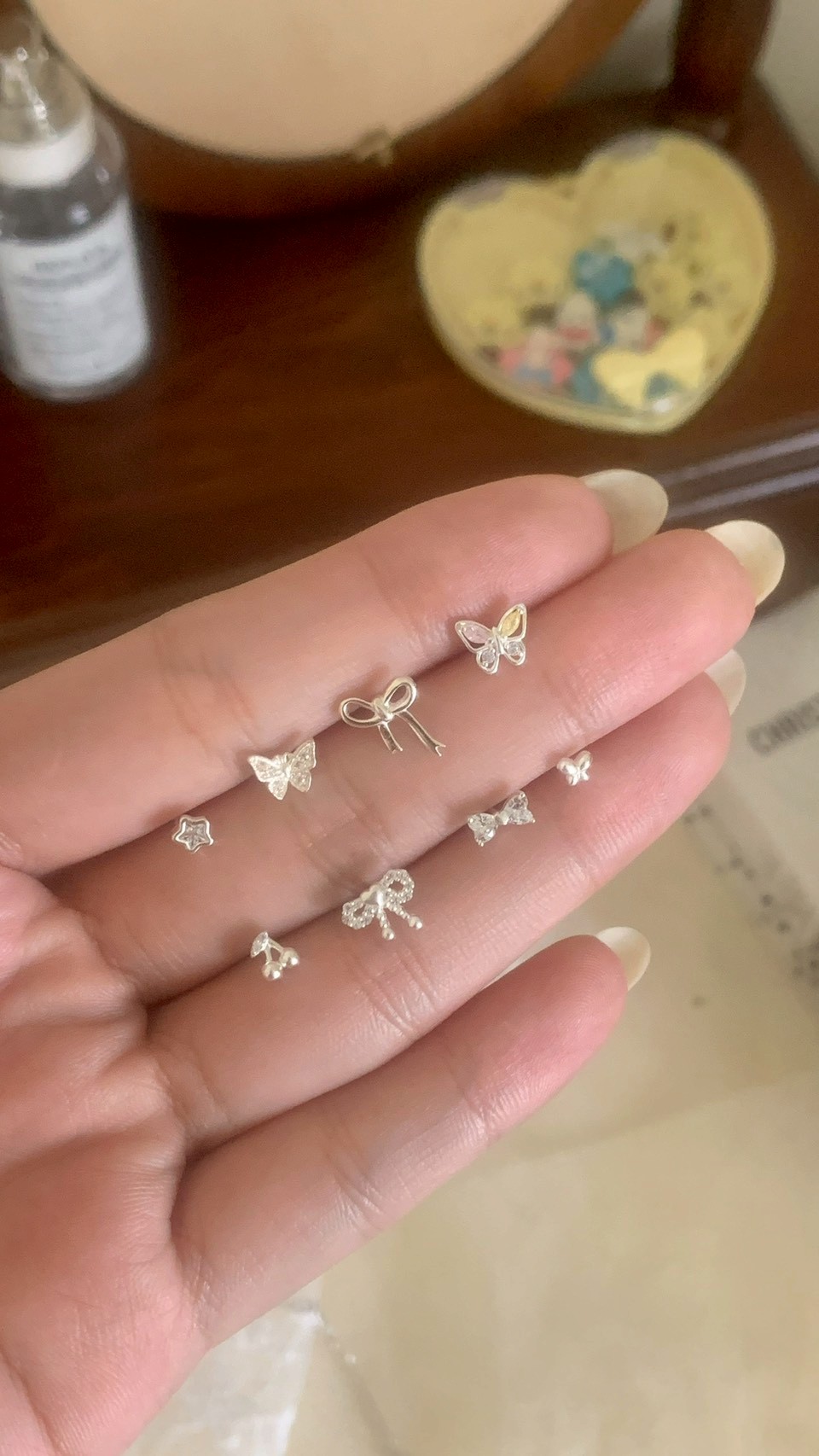 LINE_ALBUM_202639_260309_1