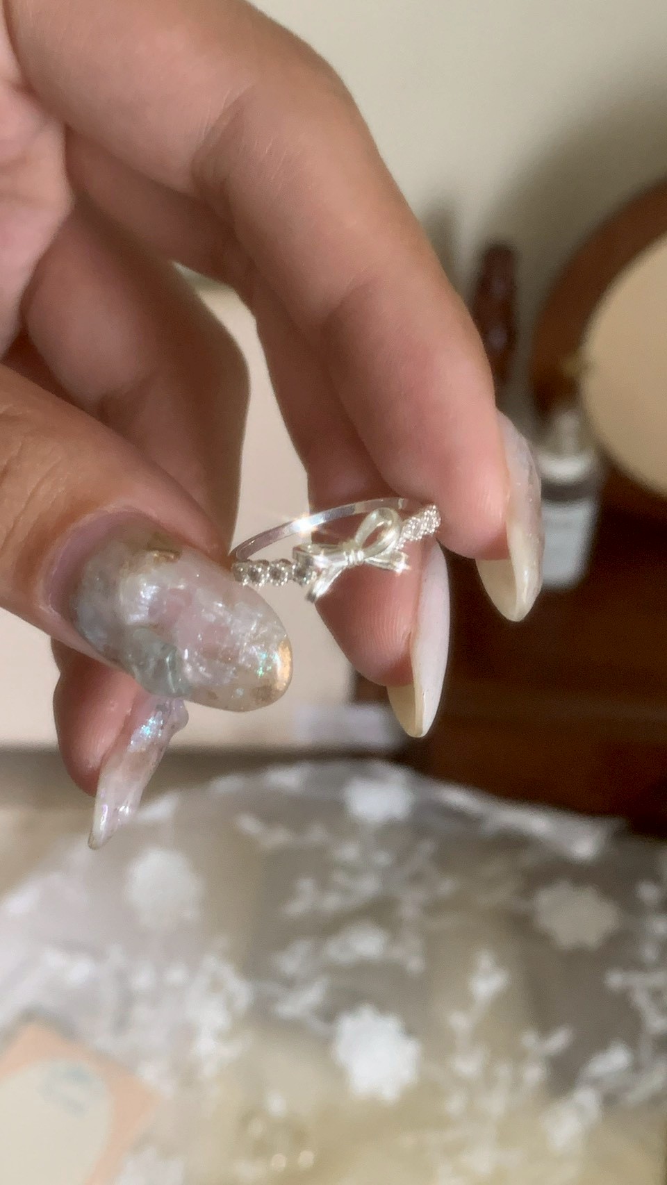 LINE_ALBUM_202639_260309_161