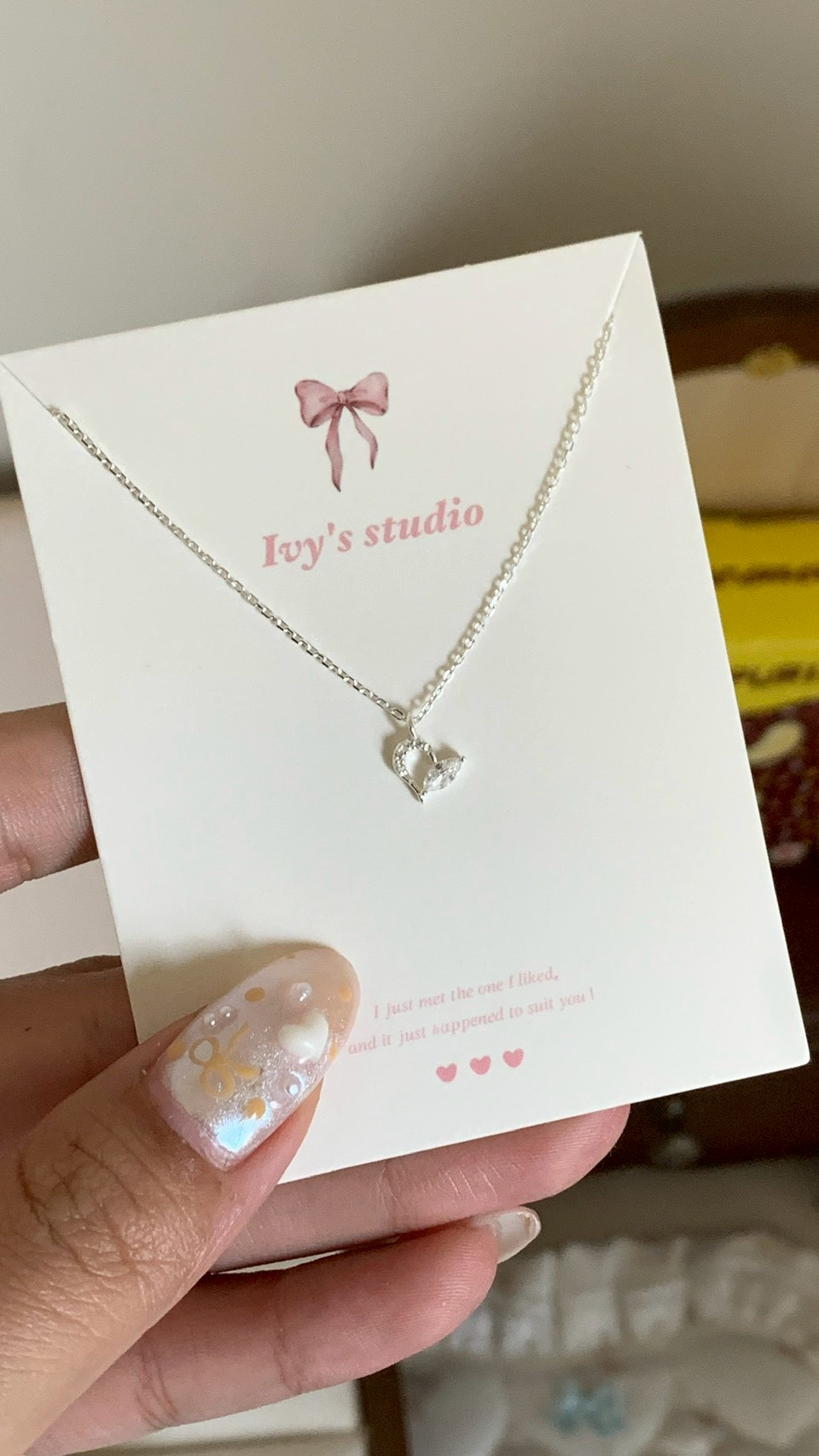 LINE_ALBUM_202648_260412_277