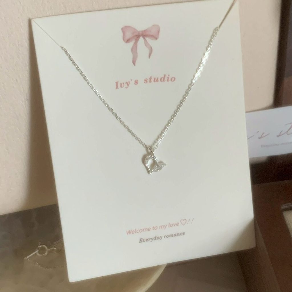 LINE_ALBUM_202648_260412_228