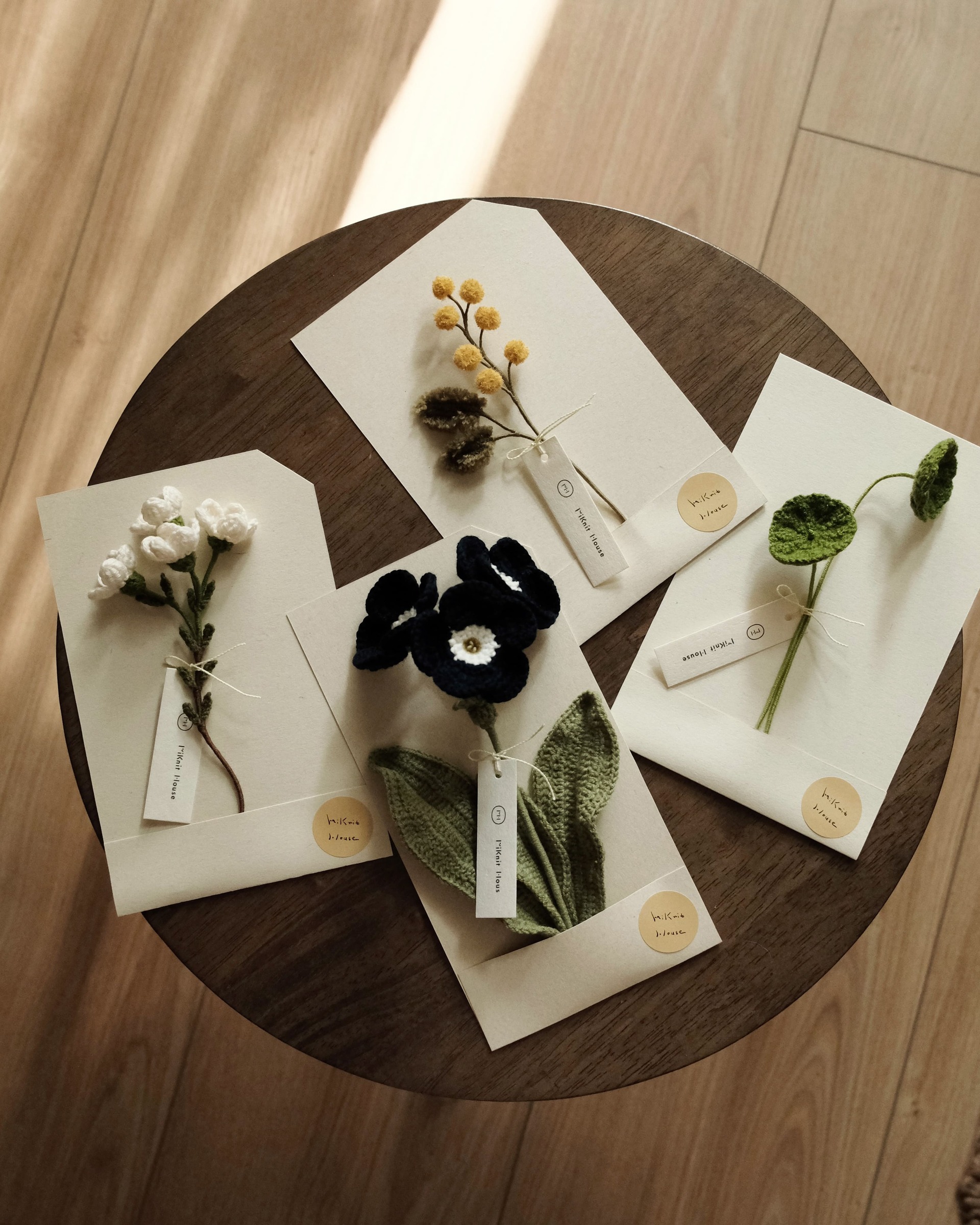 miknithouse_ 耳葉報春花9