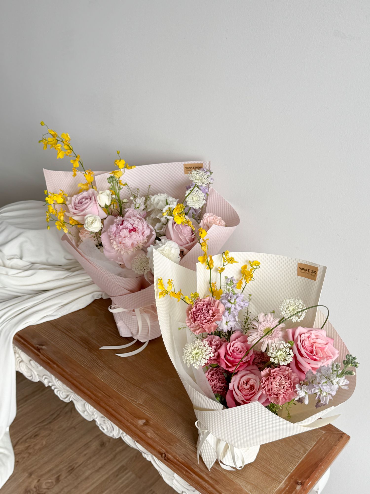 VANA STUDIO | Queen of Hearts