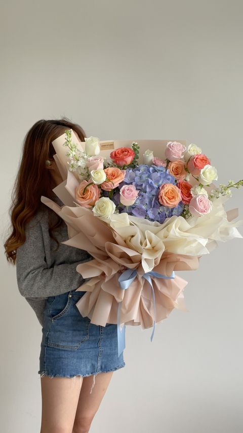 5E09C70B-04BC-436E-B81A-F69A69B853D4