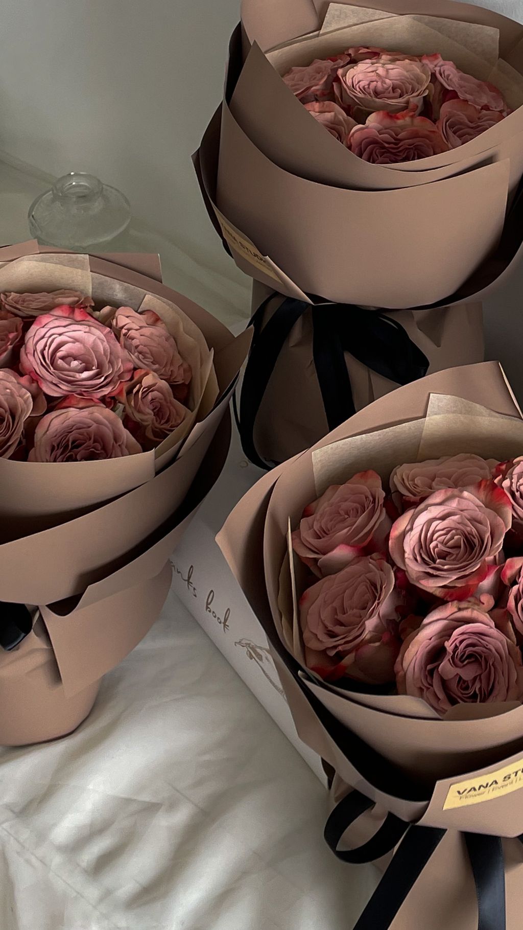 DB5581ED-65DC-4EA0-BEA3-6F116AD3AC87