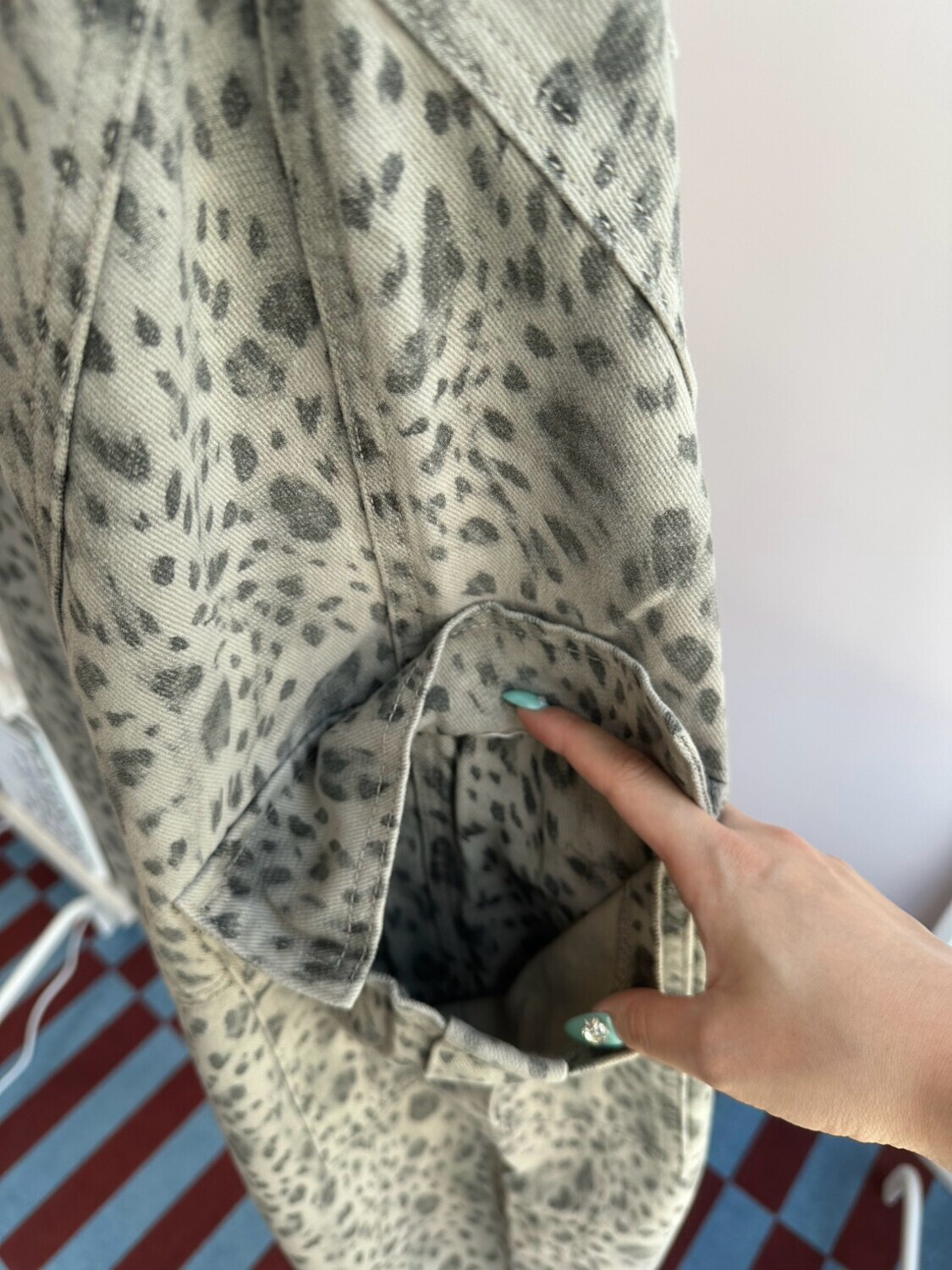 LINE_ALBUM_豹紋彎刀褲_261021_3