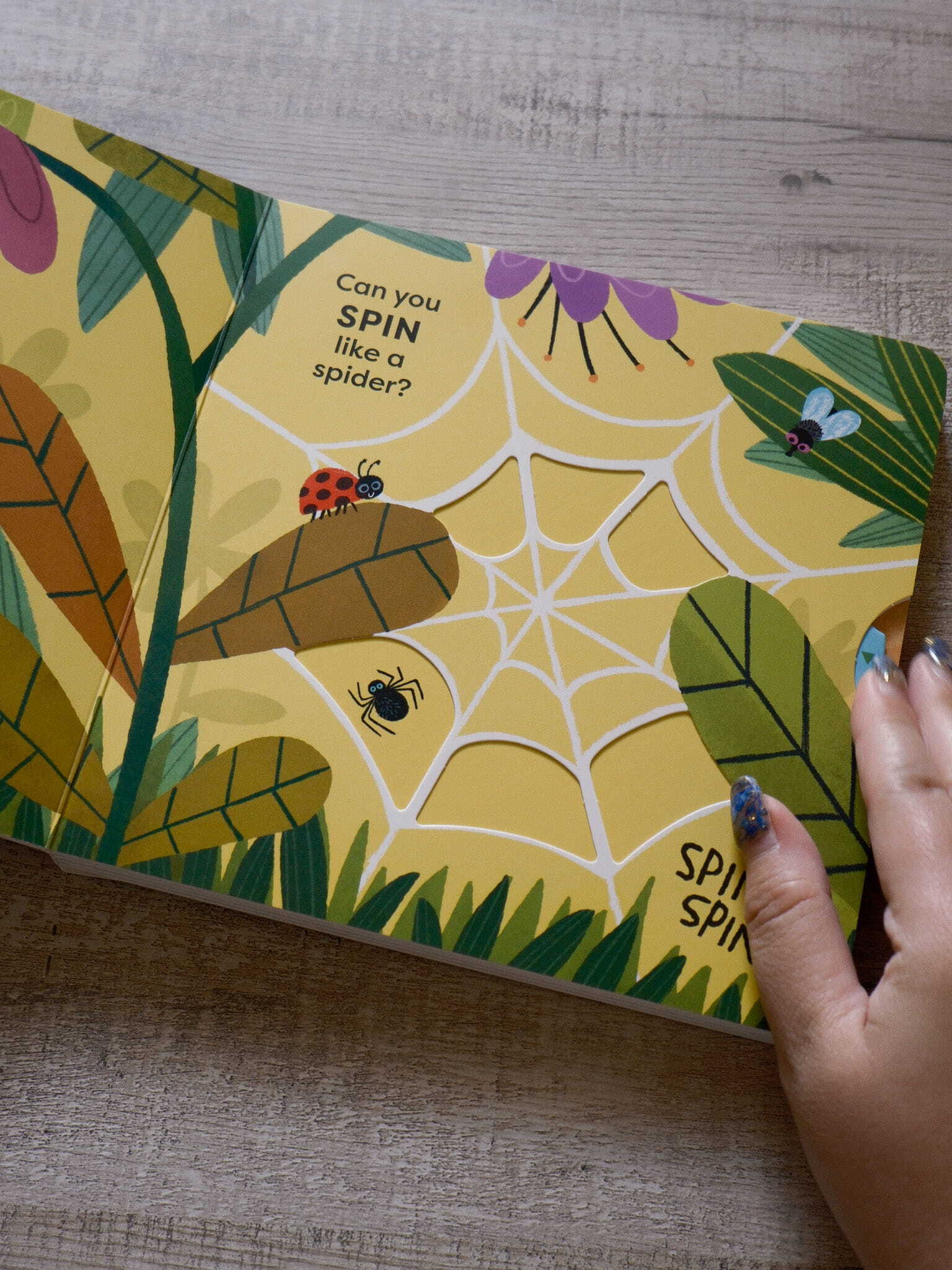 Animal Actions - Buzz Like a Bee 2