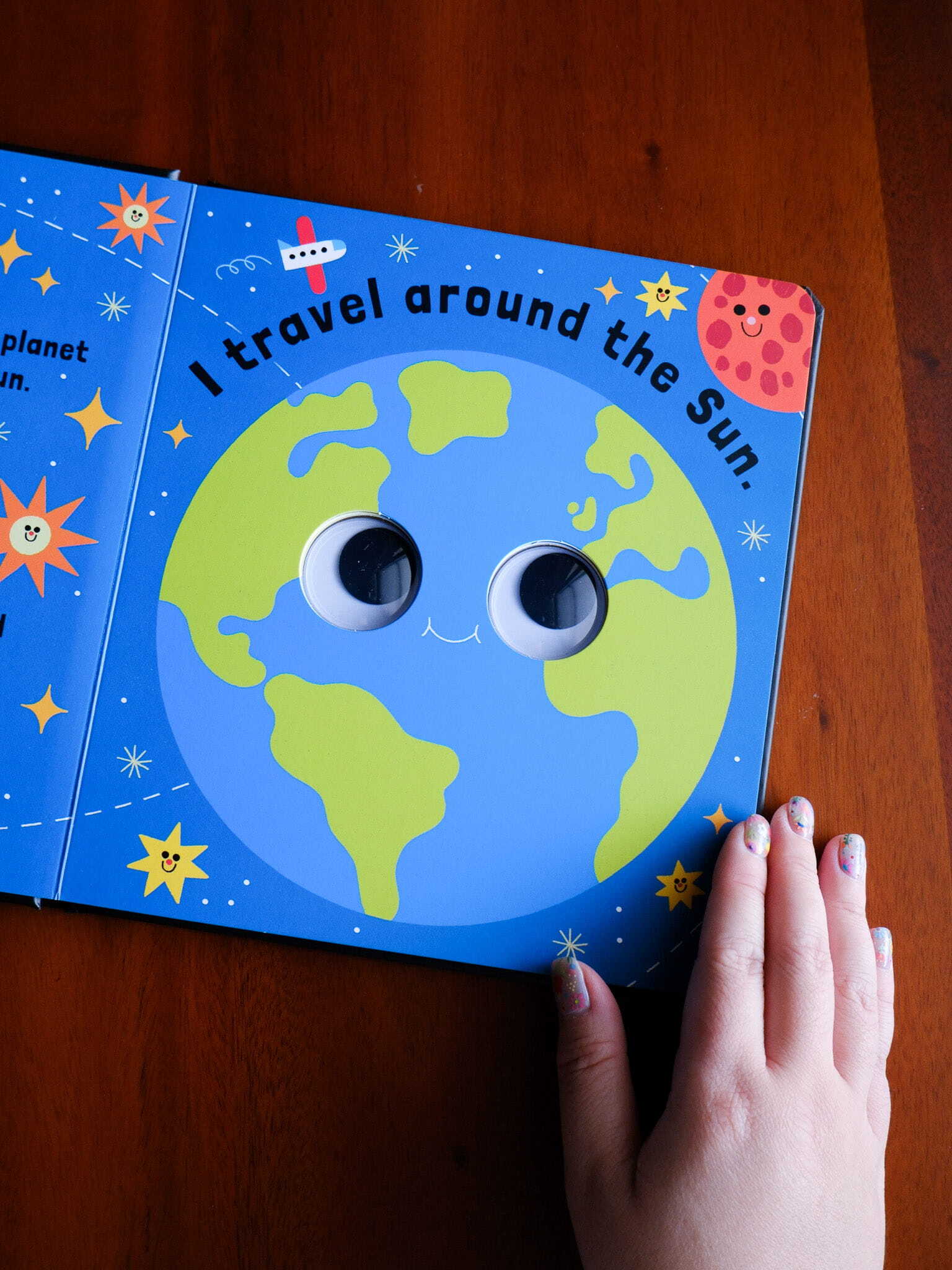 Googly Eyes - I Am the Earth 3