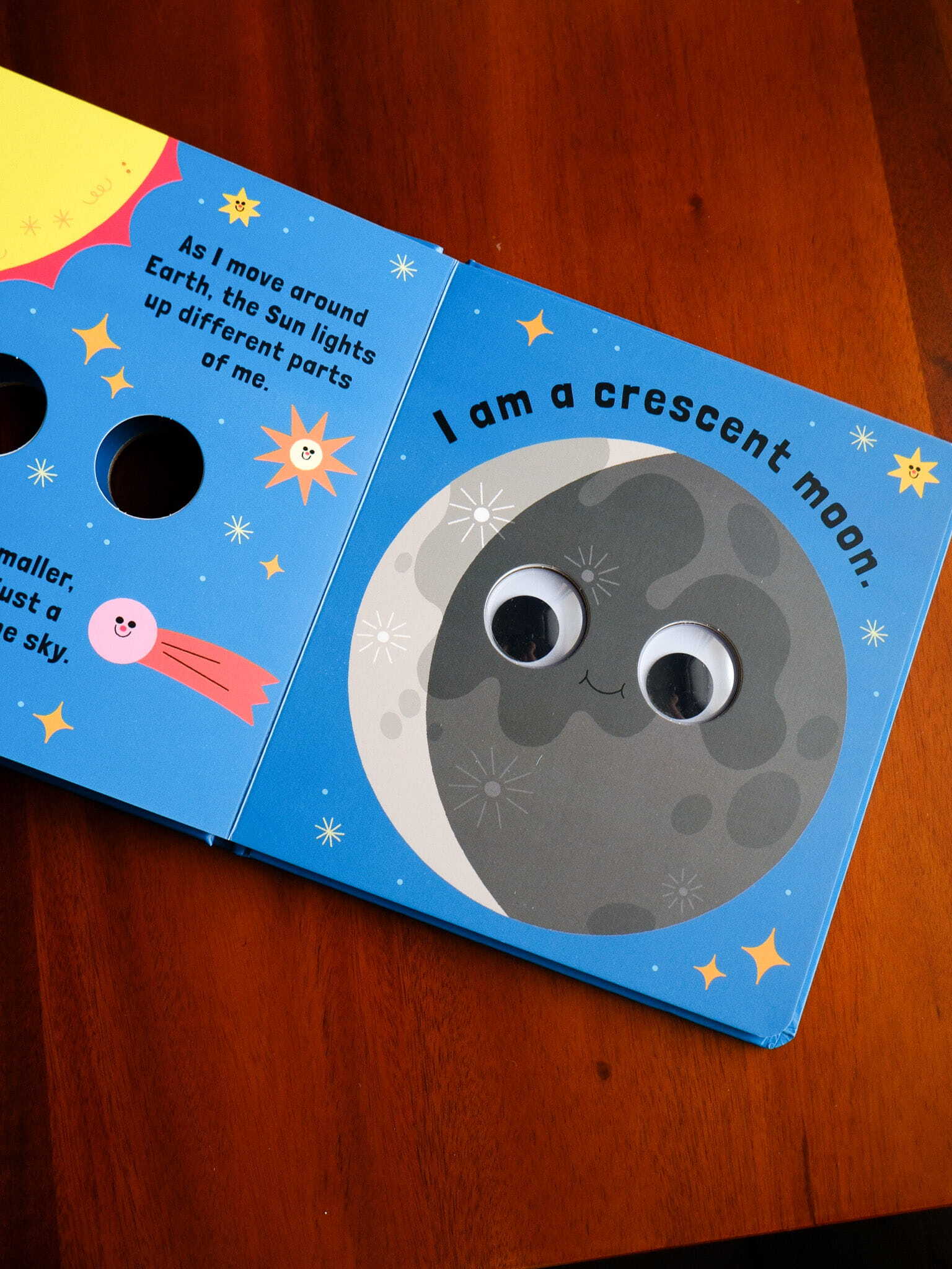 Googly Eyes - I Am the Moon 4