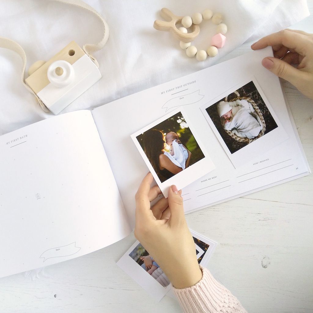 SQUARE - baby-milestone-cards