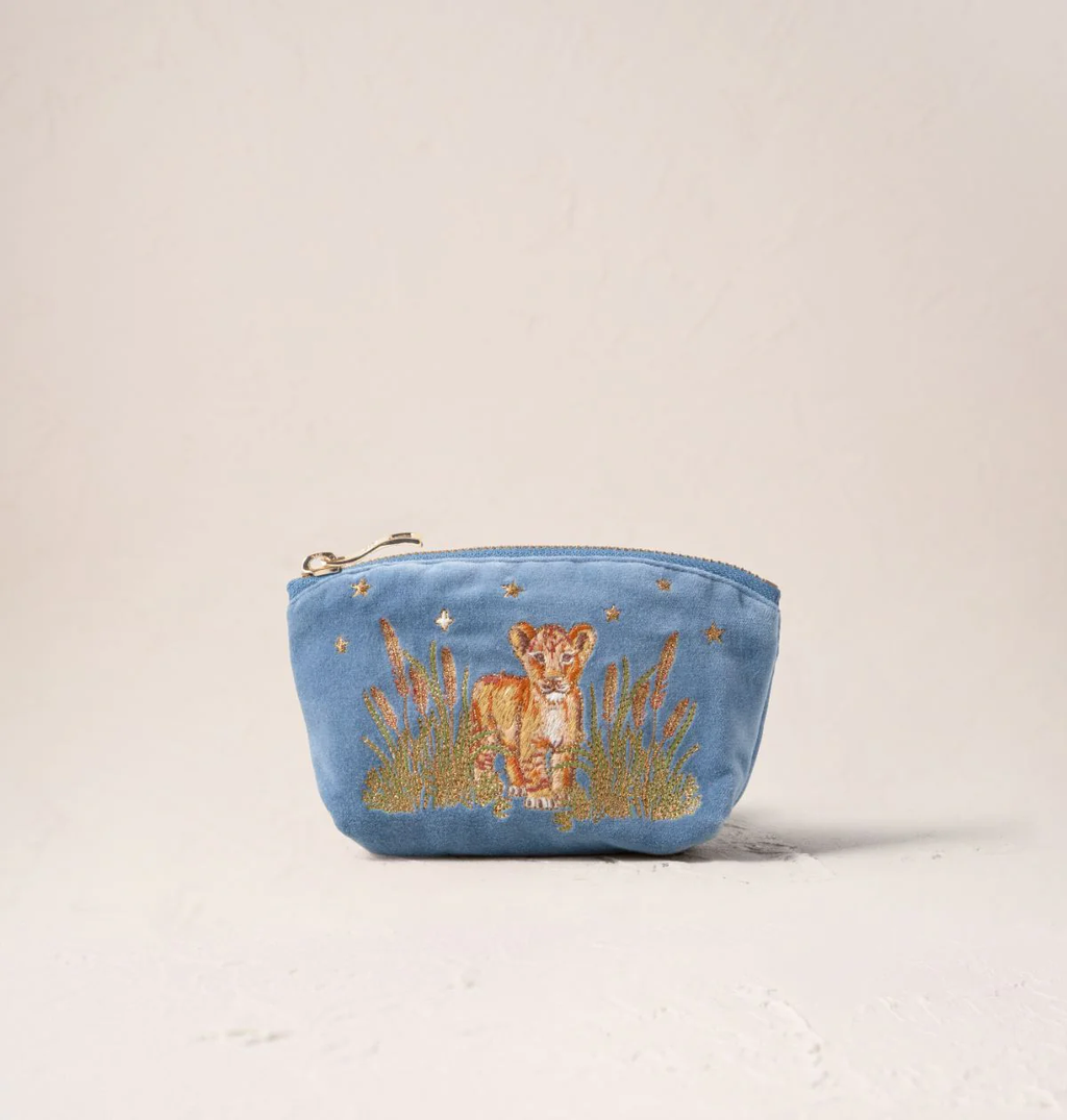 LionPrideVelvetCoinPurse-DuskyBlue-1-_18_1500x