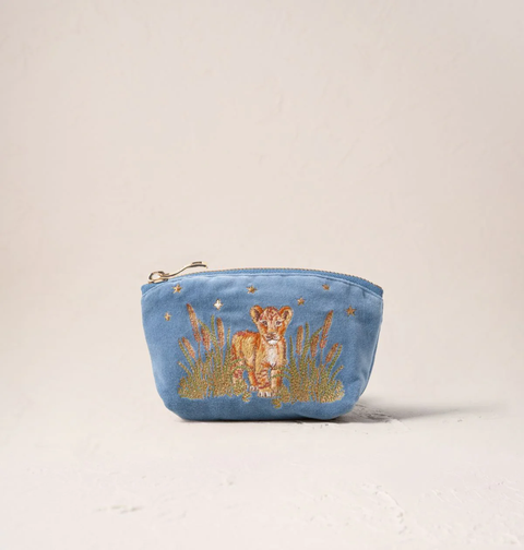 LionPrideVelvetCoinPurse-DuskyBlue-1-_18_1500x