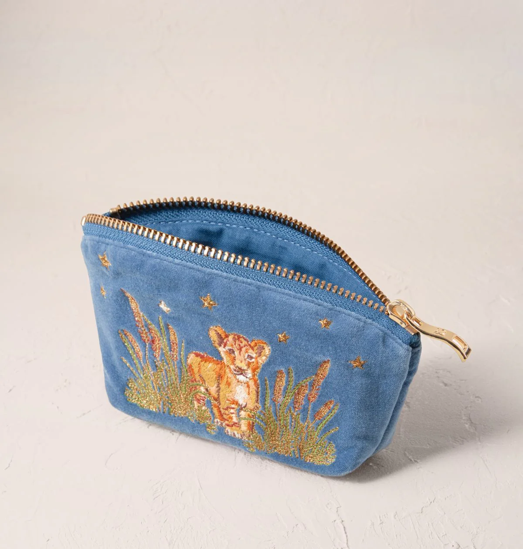 LionPrideVelvetCoinPurse-DuskyBlue-3-_18_1500x