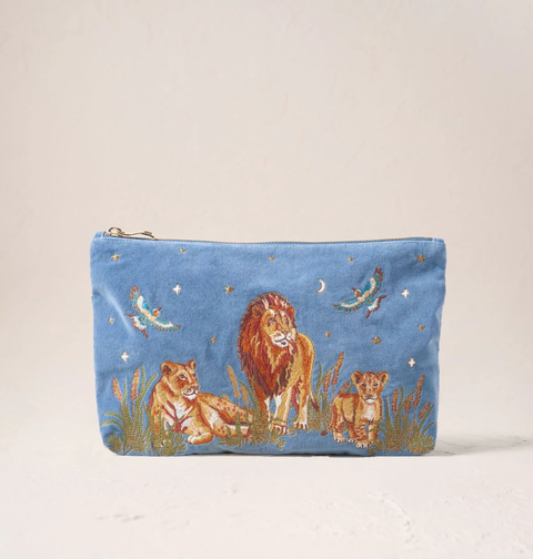 LionPrideVelvetEverydayPouch-DuskyBlue-1-_34