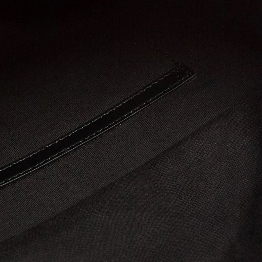 tw-11134207-81ztd-mi390vnmlreued