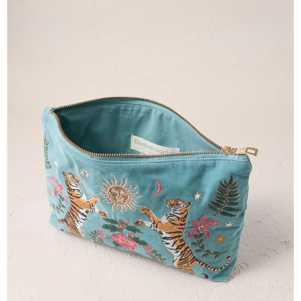 tw-11134207-81ztk-mi489xq8xr7s7c