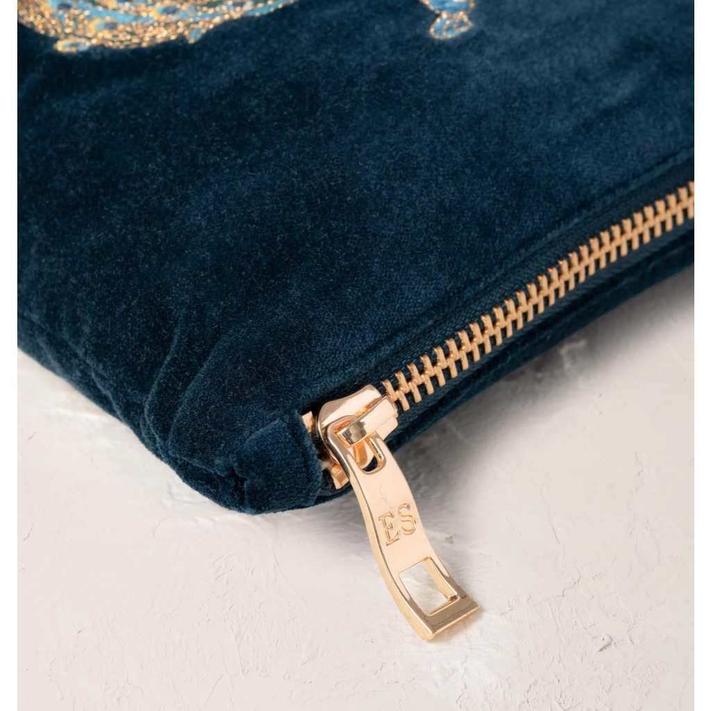 tw-11134207-81zth-mi5f9gluvjt09b