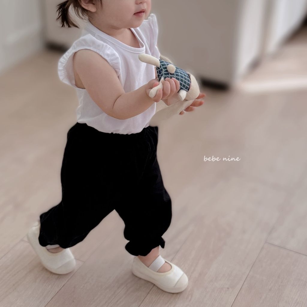 2_알라딘린넨팬츠_모델사진1