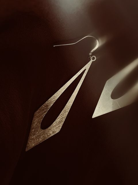 8B9D219F-4ED5-4340-8C19-6E9E951A4105