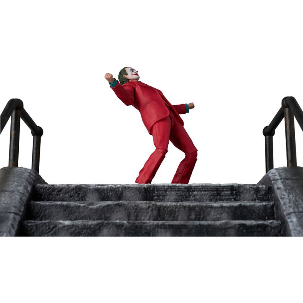 MAFEX309_Joker_TheJoker 002