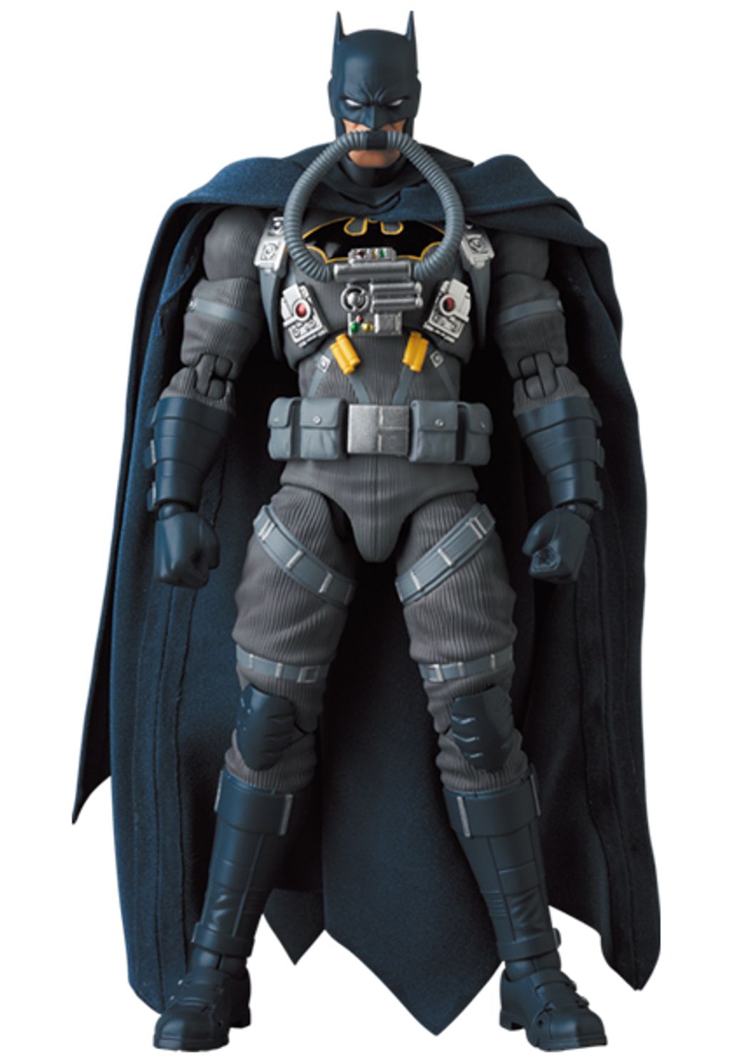 MAFEX166_StealthJumperBatman_HUSH 001