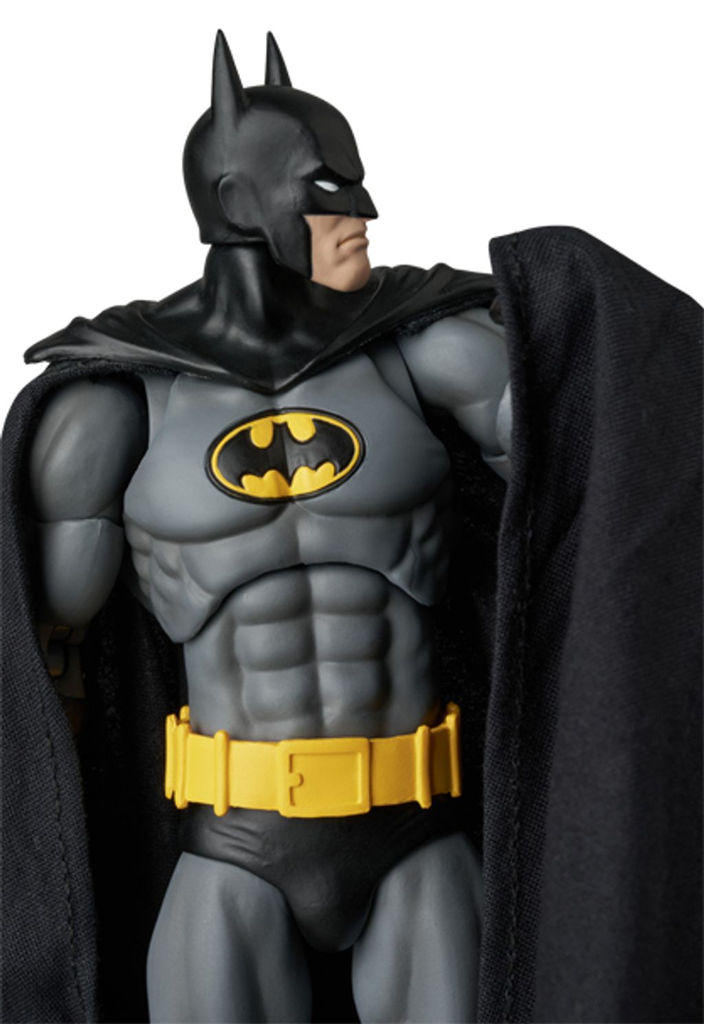 MAFEX270_KnightCrusaderBatman_Black_KnightFall 006