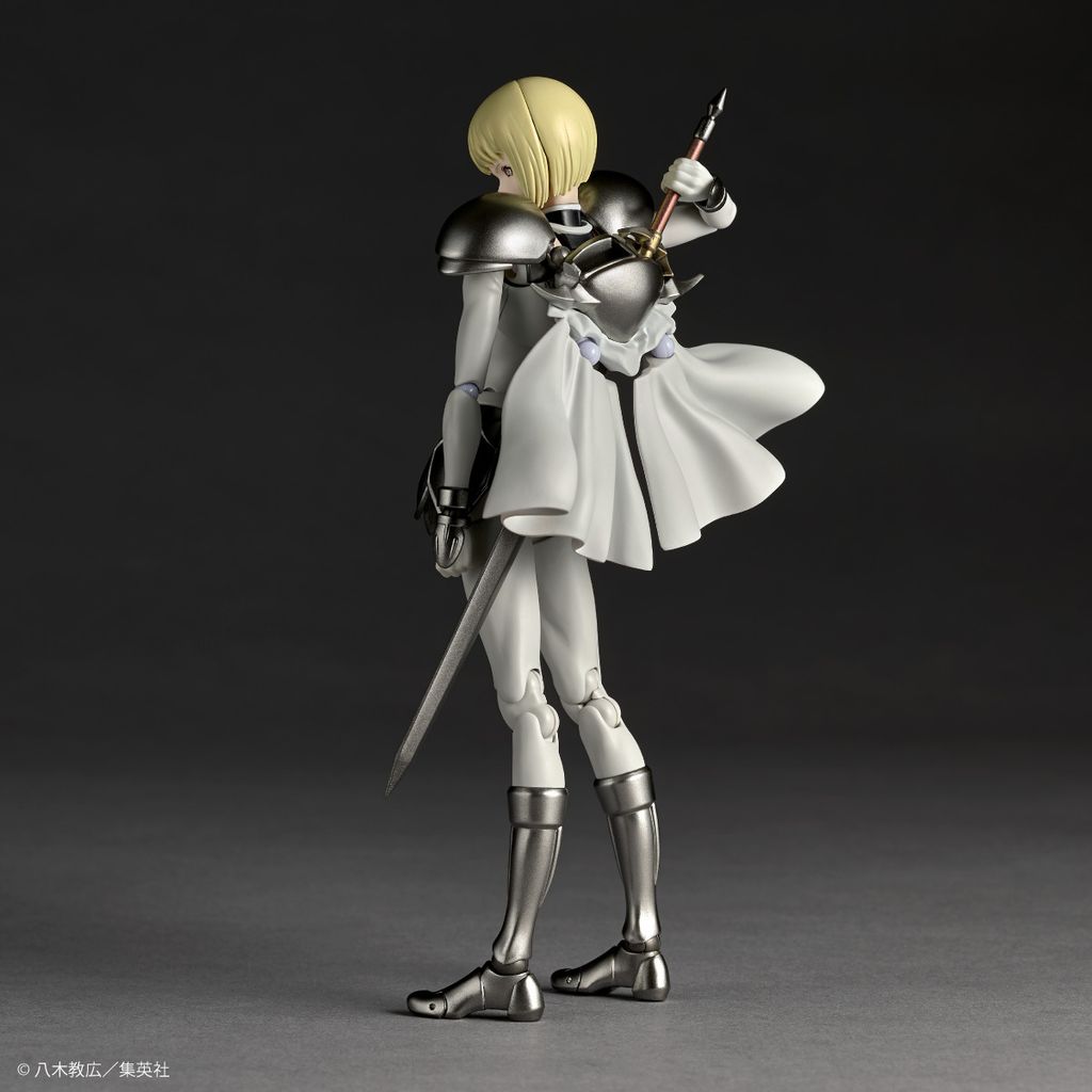 REVO_Clare_Claymore 008