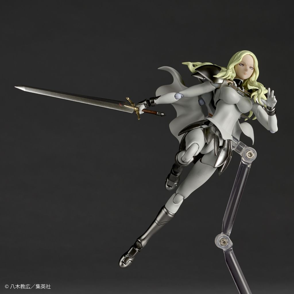 REVO_Teresa_Claymore 004