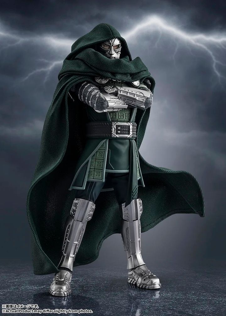 SHF_DoctorDoom_AvengersDoomsday 001