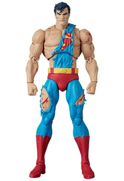 MAFEX324_Superman_TDOS 002