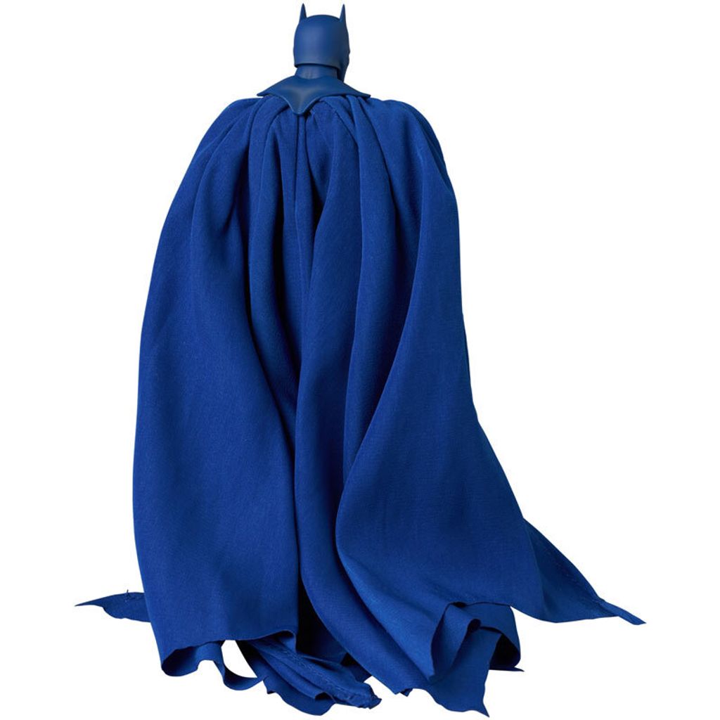 MAFEX333_Batman_Recollection_Blue_HUSH 002